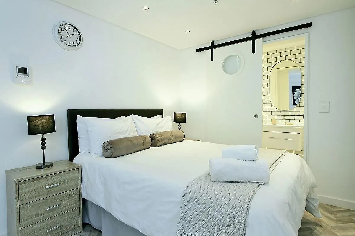 Tuynhuys Self Catering Studio Apartments ケープタウン 0*,
