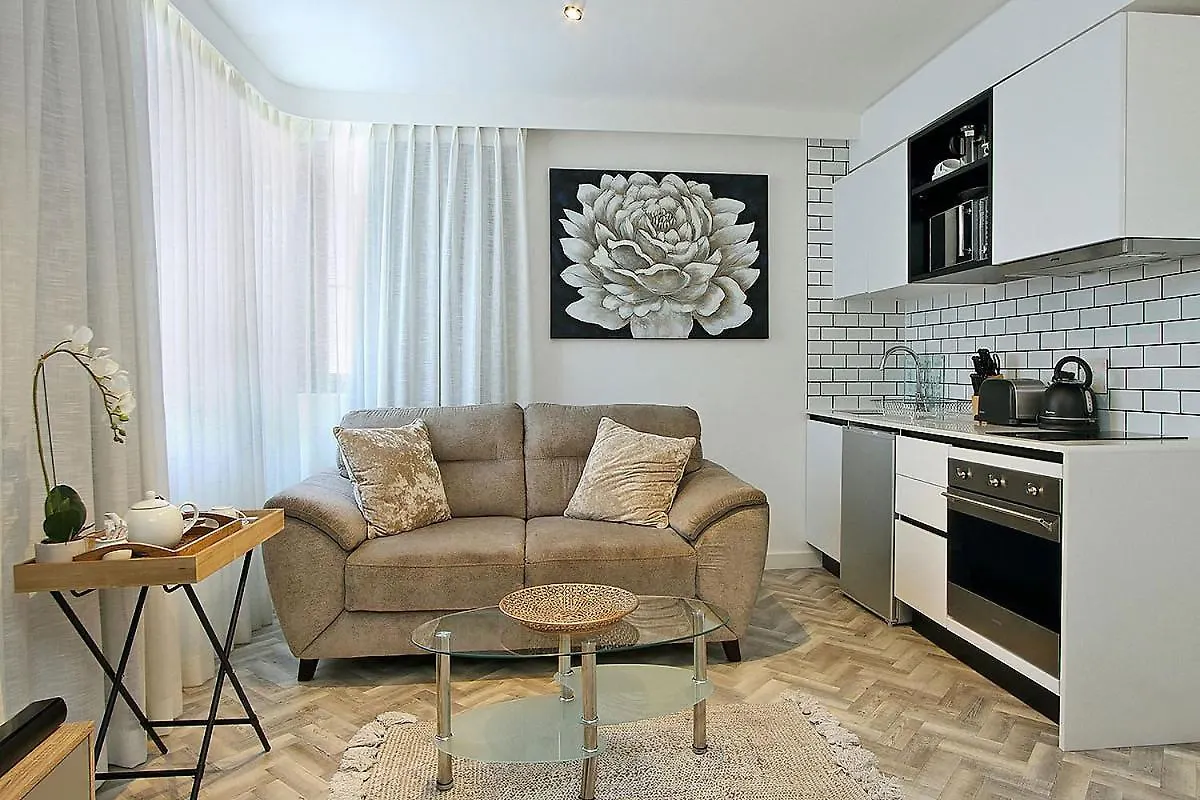 Tuynhuys Self Catering Studio Apartments ケープタウン 南アフリカ