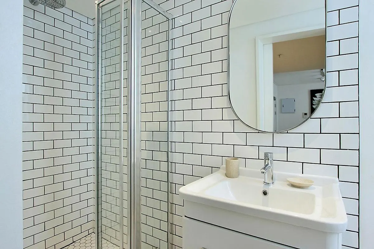 Tuynhuys Self Catering Studio Apartments ケープタウン