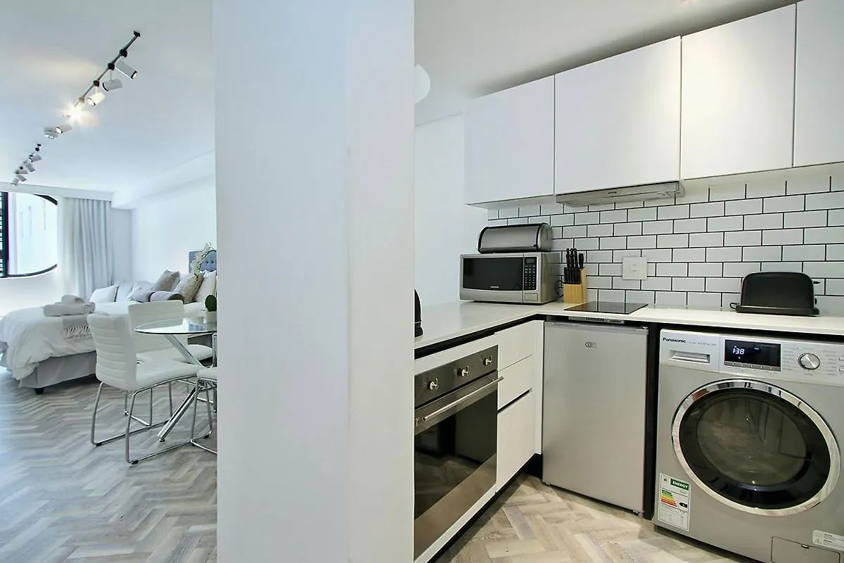 Tuynhuys Self Catering Studio Apartments ケープタウン