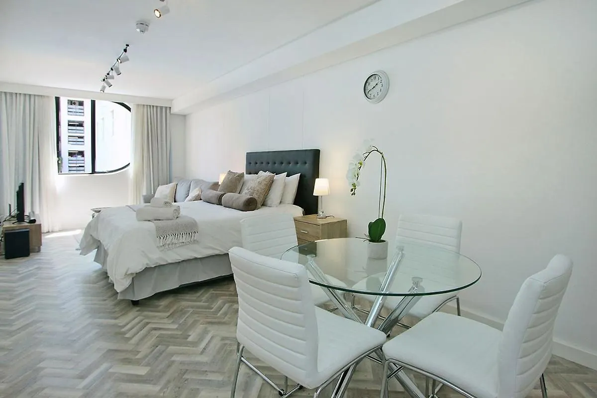 Tuynhuys Self Catering Studio Apartments ケープタウン 0*,